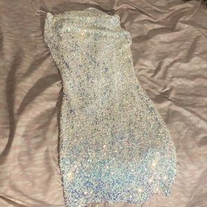 Windsor sequence dress